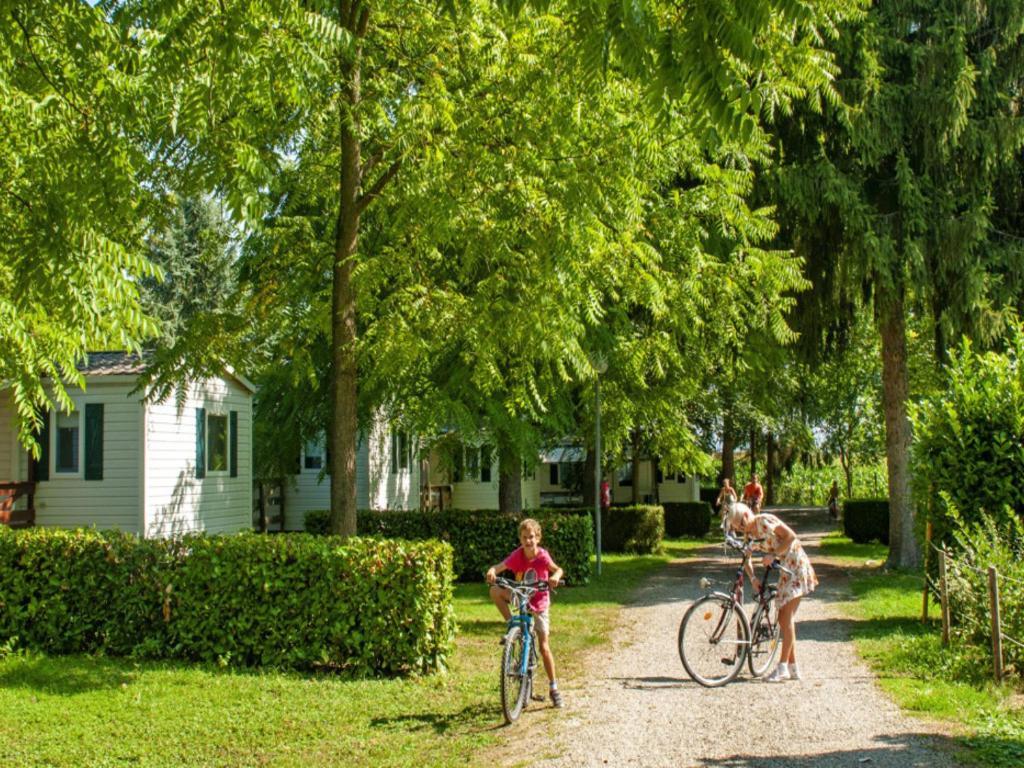 Smart Home Roma Mit Terrasse, Europapark, Rulantica 15Min Boofzheim Bagian luar foto